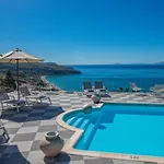 Aparthotel Garbis & 4*