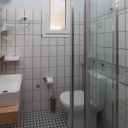 Garbis & 4* لورداهاتا