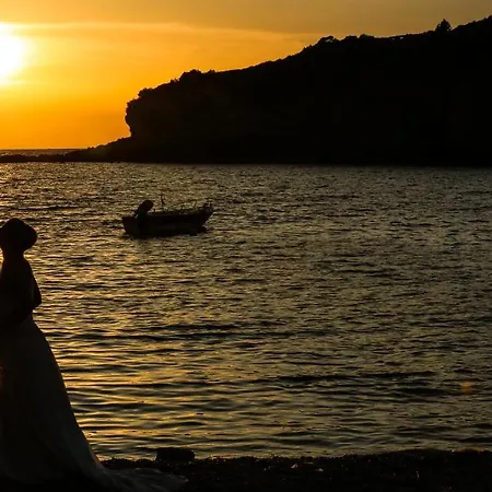 Garbis & لورداهاتا