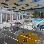 Garbis & Lourdata (Kefalonia)