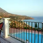 Lejlighedshotel Garbis & Lourdata (Kefalonia)
