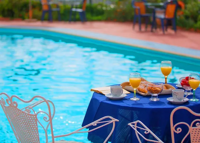 贾碧思别墅公寓 4*